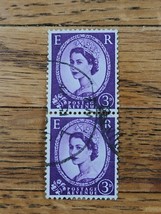 Great Britain Stamp Queen Elizabeth II 3d Used Vertical Strip of 2 297 - $1.29