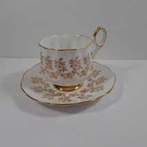 Elizabethan Tea Cup and Saucer - £35.50 GBP