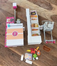 Barbie Doll Supermarket Play Set Grocery Store - Cart &amp; Foods - $335.53 MXN
