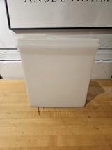 Tupperware Cereal Keeper Semi Sheer Container 469  with Lid Vintage  - $7.92