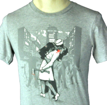 Zombie V Day Z Day Threadless T-shirt sz Small WW2 Sailor Kiss 2012 Ltd ... - $24.05