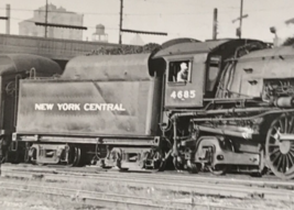 New York Central Railroad NYC #4685 4-6-2 Alco Locomotive Train Photo Chicago IL - £11.00 GBP