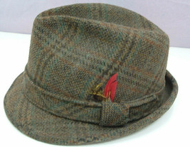 Vintage Park Hall  tweed brown  plaid fedora hat with band and feather - £22.29 GBP