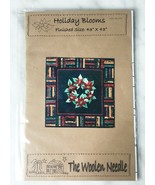 Holiday Blooms Quilt Pattern - Poinsettia Wreath Rail Fence Border 43&quot; x... - $12.96 CAD