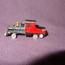 Vintage Metal Train Toy 3/4&quot; Steam Engine Japan Miniature Wheels Roll  - £14.19 GBP