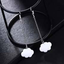 Women&#39;s Korean Fashion Cute Simple Style White Hanging Blank Cloud Pendant Earri - £6.27 GBP
