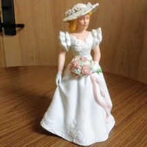 Vintage Avon 1986 Summer Bride Hand Painted Fine Porcelain Figurine  - $15.90