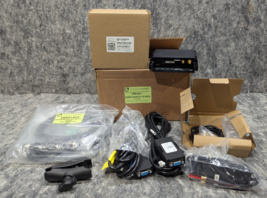 NEW Teletrac Navman Cal Amp Qube 300 QB300LA-AN01-NAV01 GPS Kit - $1,109.09 MXN