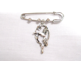 New Hummingbird Floral 2&quot; Pin Brooch W 3 Crystals &amp; Gorgeous Alloy Drop Dangle - £4.73 GBP