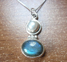 Labradorite Oval and Cultured Pearl 925 Sterling Silver Necklace - £12.93 GBP