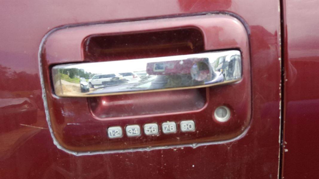 Driver Front Door Glass OEM 2006 2007 2008 Lincoln LT  Item image 11