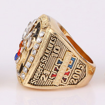 NFL Pittsburgh Steelers Super Bowl XL 2005 Steel Mold Men&#39;s CZ Ring - $664.52 MXN