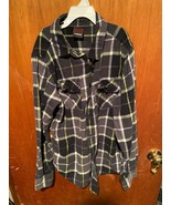 Pre Owned Tony Hawk Button Down Boy&#39;s Flannel XL *Nice Condition* oo1 - $12.24 CAD