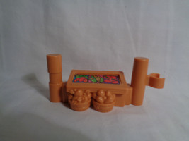 Mattel Fisher Price Little People Vegetable Stand Replacement Fence Part... - $2.91
