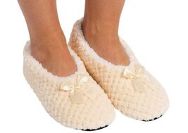 Women Plush Slipper Socks Size 9.5-10 Cream Popcorn Knit Fuzzy Bow Non-S... - $8.42