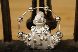 Vintage Costume Jewelry AJC Silver Tone Sad Clown Juggling Balls Brooch Pin - £16.36 GBP