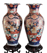 Pair of Antique Japanese Relief Decoration Porcelain Imari Vases on Wood Stand - £1,322.69 GBP