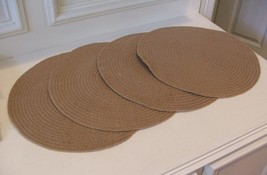Set of 4 Round Light Brown Woven Placemats 15&quot; Diameter Natural Braided EUC Tan - £14.61 GBP