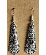 Handcrafted ~ 2.5&quot; Dangle Earring ~ Silver ~ Drop ~ Pierced Earrings (105) - $284.83 MXN
