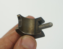 06-12 mercedes m272 m273 engine camshaft bracket holder brace guide v8 v6 - $24.87