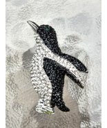 Austrian Crystal and Silvertone Sweet Penguin Brooch - £9.39 GBP