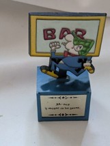 1972 Andy Capp Barre Trophy Statue Quotidien Miroir Journaux Hong Kong Aviva - £70.12 GBP