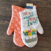 Kitchen Oven Mitts, set of 2, Orange Spring Flowers, Life is Meant to be Lived