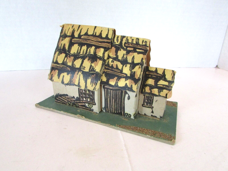 Vtg Cardboard Thatched Roof Cottage O Scale 4&quot;H x 5.75&quot;L  PR - $7.55