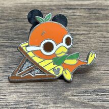 WDW Disney Parks Florida Orange Bird Sunbathing Hidden Mickey Pin 2011 K... - $7.91