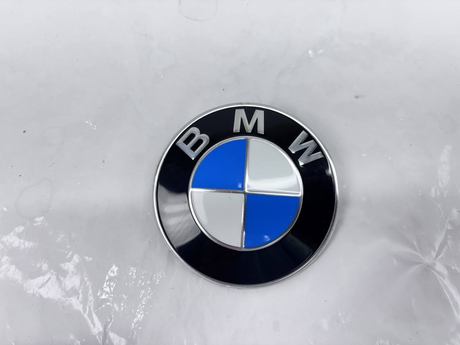 OEM original BMW X3 X5 X6 X7 Z4 82mm G01 G06 G07 G08 emblem badge 511474... - $45.00