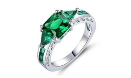 18K White Gold 4.00CTW Princess Cut Emerald Ring - Size: 5 - £11.89 GBP