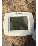 TRANE TCONT802AS32DAA TOUCHSCREEN PROGRAMMABLE THERMOSTAT 3HEAT/2COOL  - $166.70 CAD