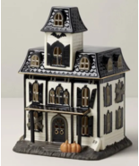 Lenox Vintage Halloween Light-up Haunted House 2025 Figurine 9.25&quot;H New - $2,885.71 MXN