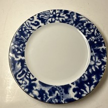RALPH LAUREN ROUND HILL LUNCH OR SALAD PLATE BLUE ON BRIGHT WHITE PORTUG... - $29.99