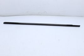 2002-2005 BMW 7 SERIES 745LI FRONT DOOR BELT WEATHERSTRIP LEFT SIDE U0137 image 3
