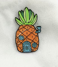 New! Spongebob Square Pants pineapple House Pin, Enamel Pin - £4.70 GBP