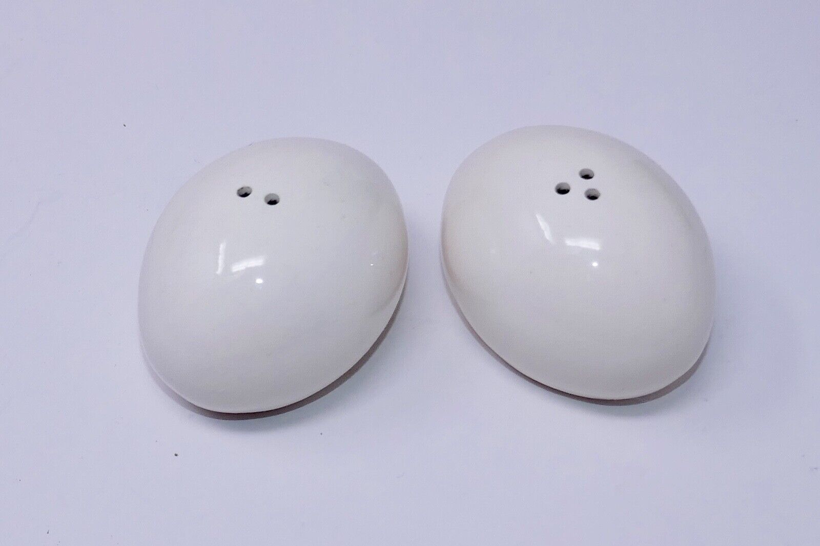 Japanese Egg Shaped Ceramic Salt &amp; Pepper Shakers RARE - $19.99