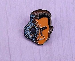 Terminator 2 Pin Badge T-1000 - $7.00