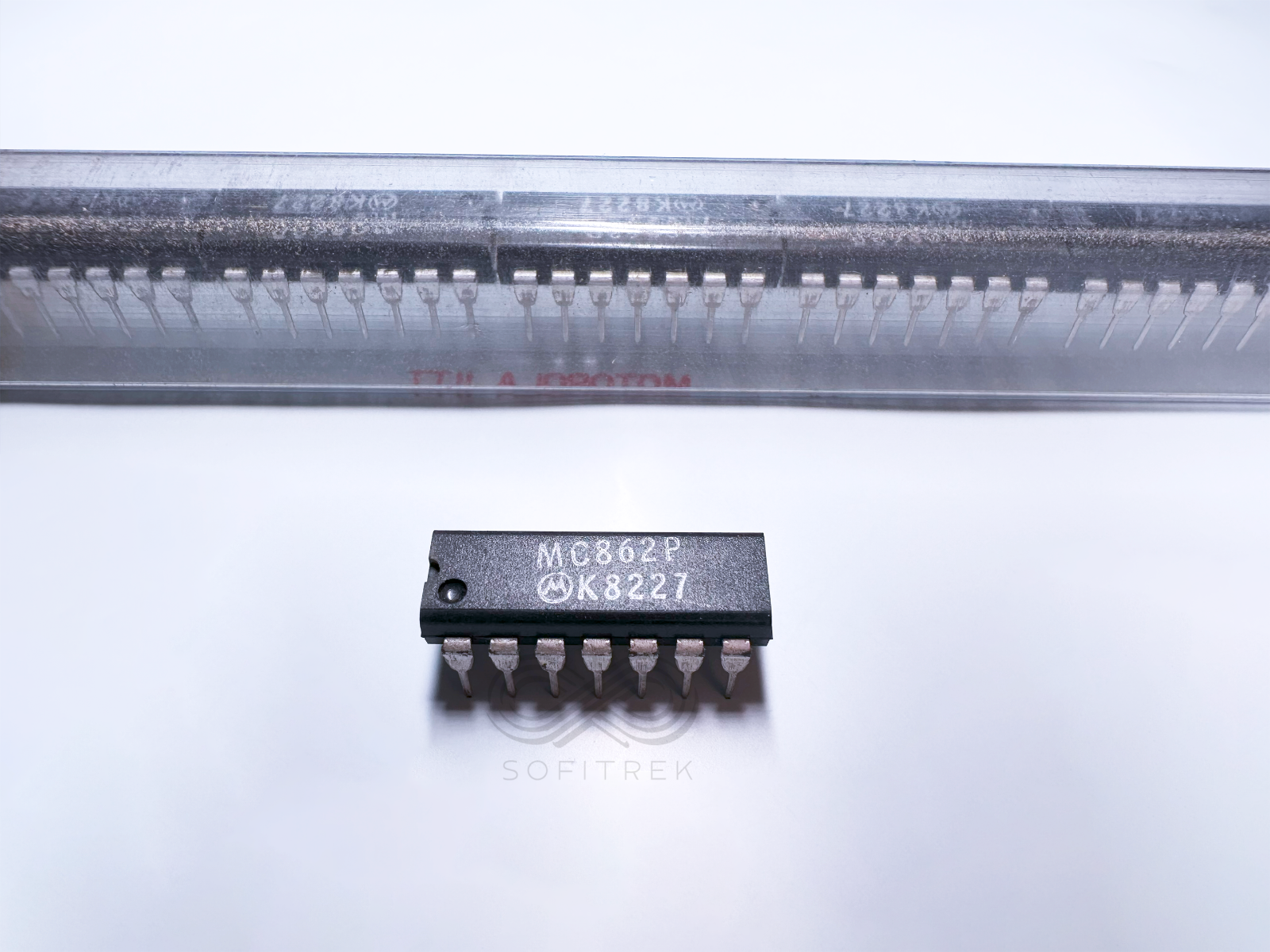 2PCS MC862P Motorola Triple 3-Input NAND Gate MDTL Logic DIP-14 IC - $4.45