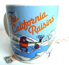 California Raisins Coffee Mug Ice skating sledding Scenic   1988 Vintage - £23.64 GBP