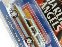 Greenlight Collectables Charlie&#39;s Angels 1979 Ford LTD Country Squire Wagon - £11.91 GBP