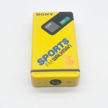 Vintage Sony SRF-4 Sports AM/FM Walkman Radio Earbuds And Belt Tested Works - $39.99