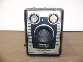 Kodak Brownie Six - 20 Camera Model D Vintage Made in England - £35.30 GBP