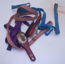 Lot Of Dog Pet Leashes &amp; Brushes + Collar - £3.13 GBP