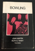 Vintage Bowling book (Physical Education Activities Series) - Third Edition 1975 - £5.98 GBP