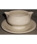 Theodore Haviland CAMELLIA PATTERN Gravy Boat w/Attacxhed Ubderplate - £19.38 GBP