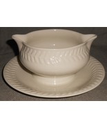 Theodore Haviland CAMELLIA PATTERN Gravy Boat w/Attacxhed Ubderplate - $24.74
