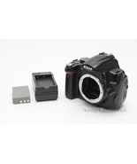Nikon D5000 12.3MP Digital SLR Camera (Body Only) - €110,46 EUR