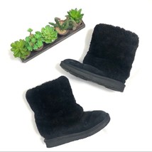 Ugg Patten Black Suede Sheepkin Boots Size 6 - £79.81 GBP