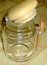 GLASS JAR 12 oz rOund &amp; Clear w/ Wooden Spoon &amp; Top Storage container ca... - £14.94 GBP